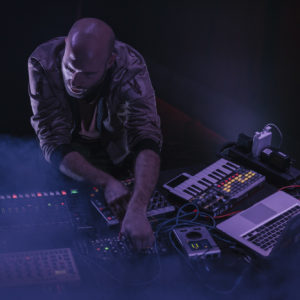 Jarring Fest', Praktika, Simon Winse